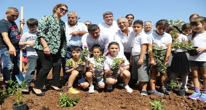 Mezitli’de ’Çocuk Hobi Bahçeleri’ açıldı