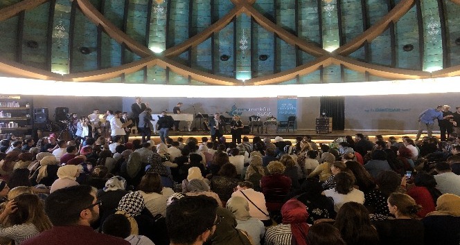 Ajda Pekkan’ın okuduğu esere 30 yıl sonra gelen itiraf