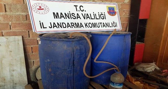 Manisa’da bir ton kaçak şarap ele geçirildi