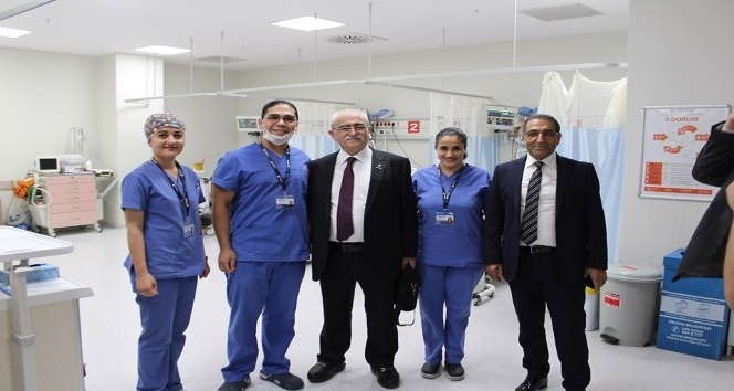 Prof. Dr. Bingür Sönmez Özel Atakent Hastanesi’nde