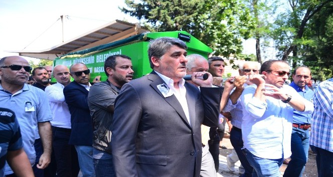 Serdar Adalı’nın annesi toprağa verildi