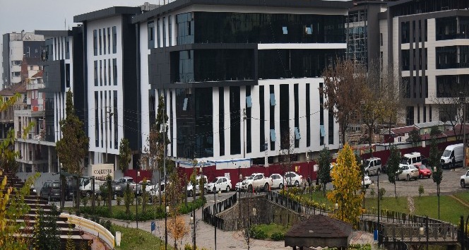 Ortahisar belediyesi yeni hizmet binasına taşındı