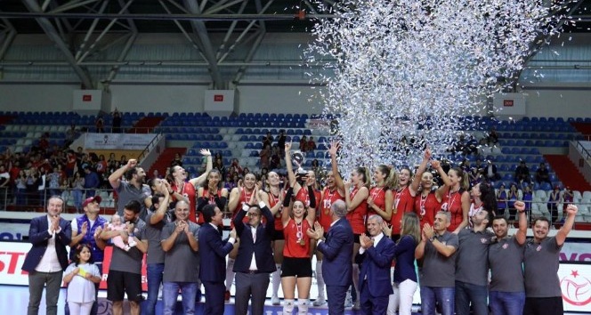Türk Hava Yolları Kadın Voleybol Takımı, Balkan şampiyonu oldu