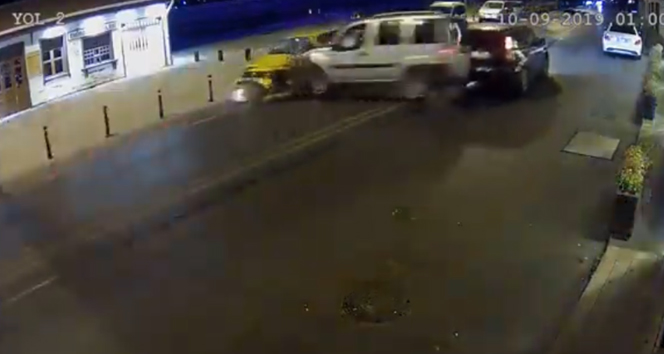 İstanbul’da alkollü sürücü dehşeti kamerada