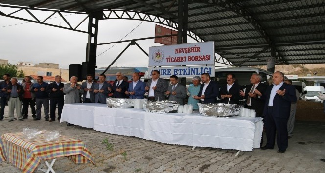Rektör Bağlı, NTB’nin geleneksel aşure ikram etkinliğine katıldı