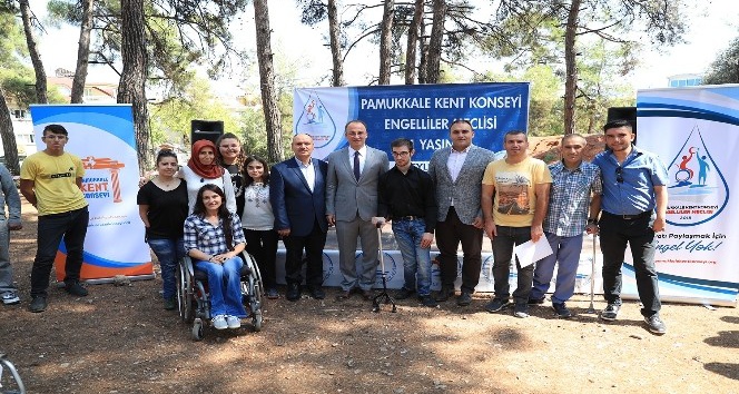 Pamukkale Belediyesi Kent Konseyi Engelliler Meclisi birinci yılını kutladı