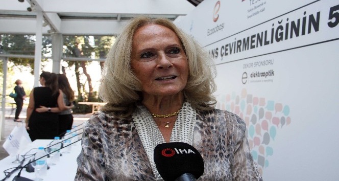 "Bu Kulaklar Neler Duydu: Türkiye’de Konferans Çevirmenliğinin 50 Yılı’’ kitabı tanıtıldı