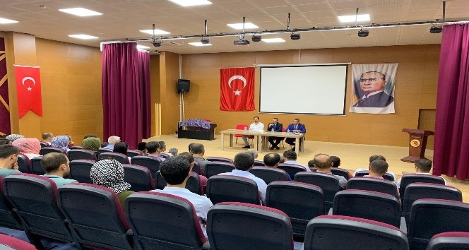 Kaymakam Dinç, okul müdürleri ile bir araya geldi