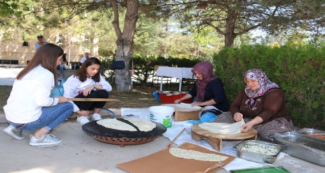 NEVÜ Turizm Fakültesinden ‘Yöresel Yemek Festivali’