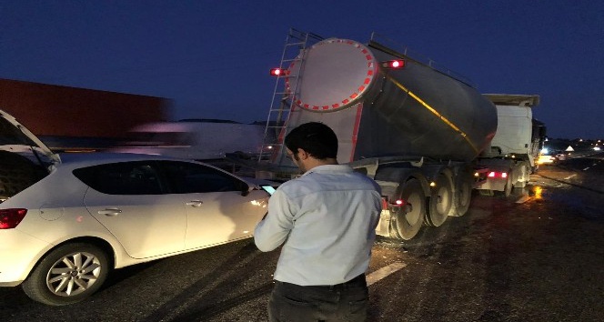 Bozüyük’te zincirleme trafik kazası: 3 yaralı