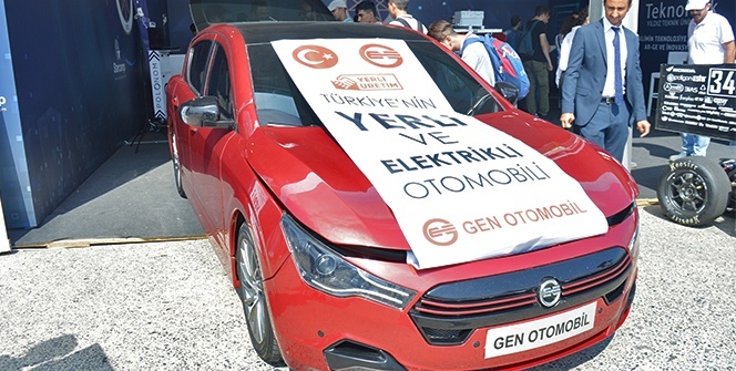 Yerli ve elektrikli otomobil TEKNOFEST’te görücüye çıktı