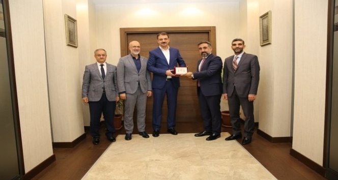MAÜ yönetiminden Ankara çıkarması
