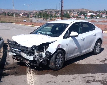 Sivas’ta trafik kazası: 4 yaralı