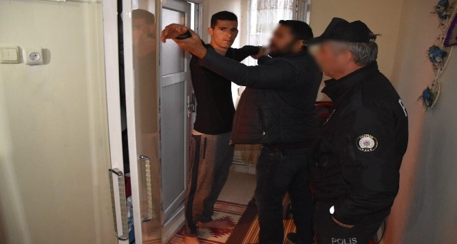 Erzurum’da çeşitli suçlardan aranması olan 16 kişi yakalandı