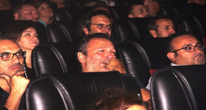 Ali Sunal’ın gözyaşları sel oldu