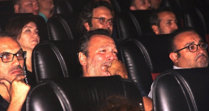 Ali Sunal’ın gözyaşları sel oldu