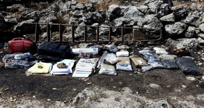 Kıran 2 operasyonunda PKK’ya ait 3 sığınakta mühimmatlar bulundu