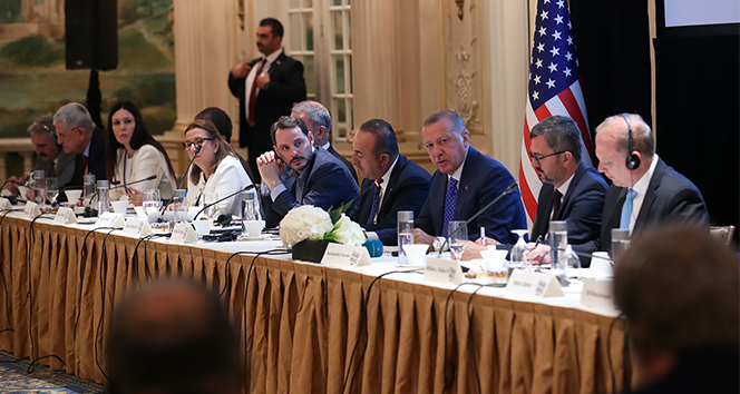 Cumhurbaşkanı Erdoğan, Yuvarlak Masa Toplantısına katıldı