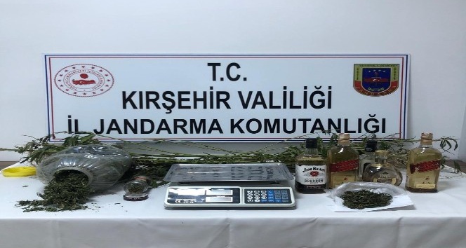 Kırşehir jandarma’dan uyuşturucu madde operasyonu
