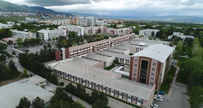 Atatürk Üniversitesi 5 alanda dünya listesine girdi