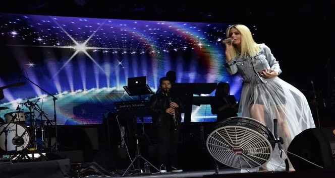 Çan’ın kurtuluşunun 97. yılında Simge konseri