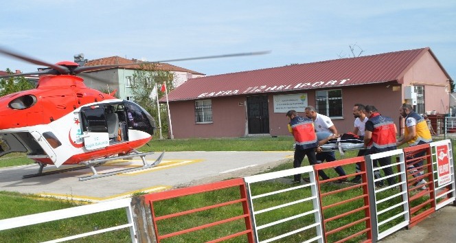 Kalp krizi geçiren mahkum için ambulans helikopter havalandı