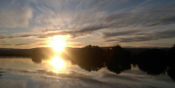 Ardahan'da gökyüzü turuncuya büründü
