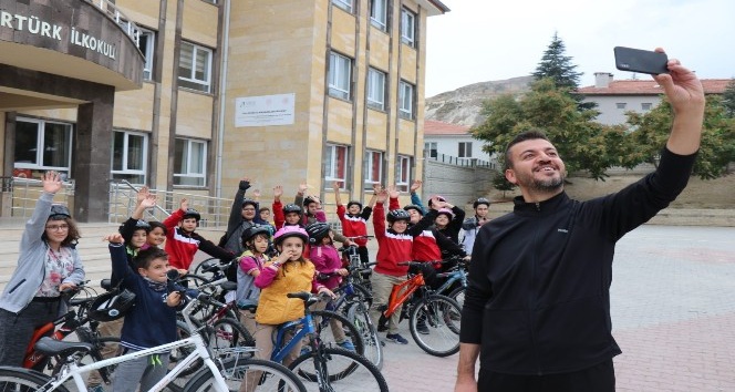 Ürgüp’te “Haydi Çocuklar Bisikletle Okula” kampanyası başlatıldı