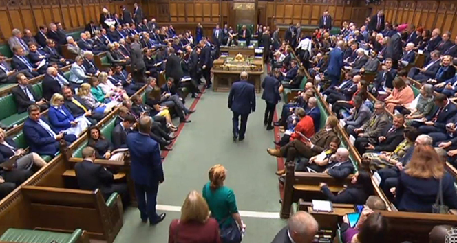 İngiliz Parlamentosu, Yüksek Mahkeme kararı sonrası yeniden toplandı