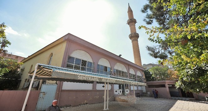 Başkan Fadıloğlu, cami cemaatinin taleplerini dinledi