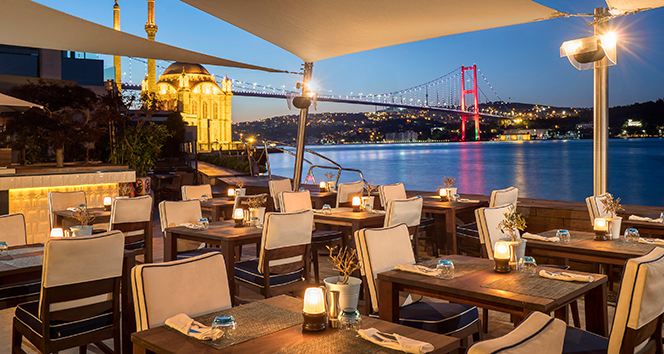 “Et Cetera On The Bosphorus” yeni menüsü ile misafirlerini bekliyor