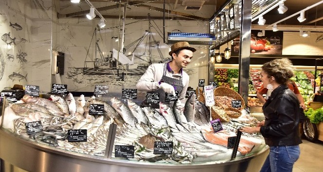 Mashattan Gurme CarrefourSA yenilenerek açıldı