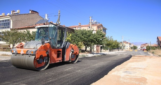 Karaman Belediyesinden sıcak asfalt çalışması