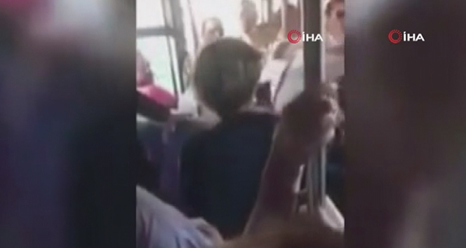 Metrobüsteki kavga cep telefonu kamerasında