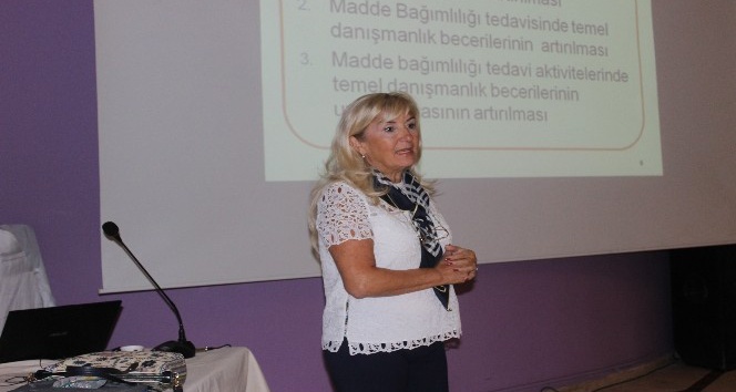 Prof. Dr. Dilbaz, bağımlılığa dikkat çekti