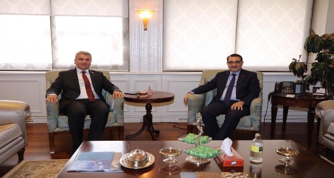 Canbey’den Ayvalık ve Savaştepe’ye doğalgaz müjdesi