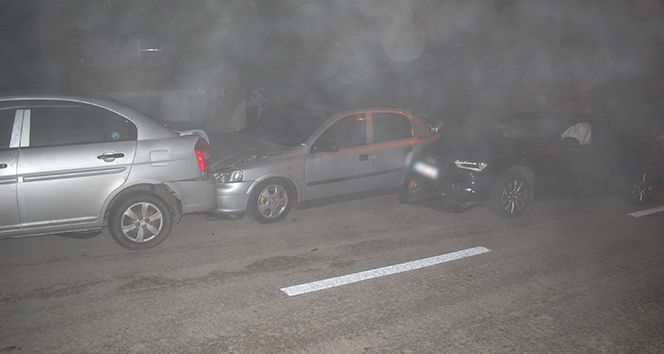 Tekirdağ&#039;da kontrolden çıkan otomobil park halindeki araçlara çarptı