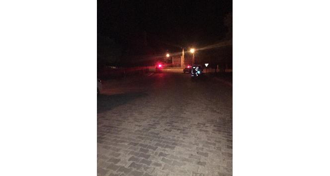 Polisin ‘dur’ ihtarı sonrası kaçan  otomobilde uyuşturucu tacirleri yakalandı