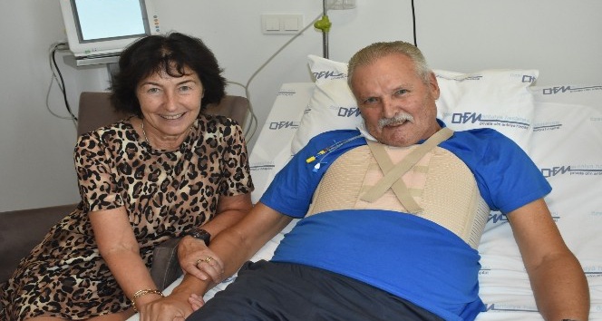 Hollanda’dan tatile geldi, 5 koroner arteri değişti