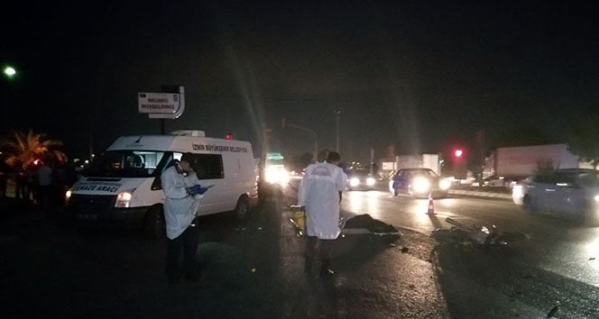İzmir'de feci kaza: Anne ile oğlu hayatını kaybetti