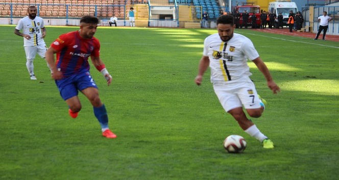 TFF 2. Lig: Kardemir Karabükspor: 0 - Bayburt Özel İdarespor: 2
