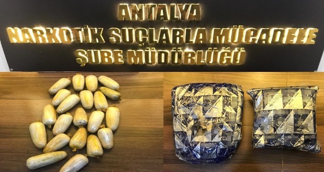 Yüksekova’dan Antalya’ya uyuşturucu getiren 2 şüpheli yakalandı