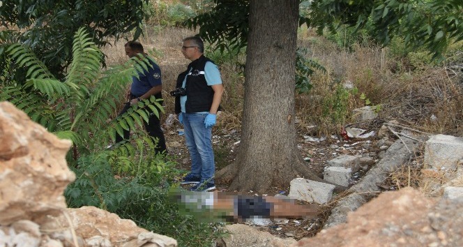 Antalya’da şüpheli ölüm