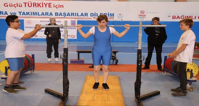 Nevşehir’de Görme Engelliler Halter Türkiye Şampiyonası başladı