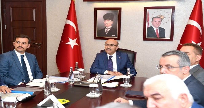 Adana’da &quot;Deniz Çöpleri İl Eylem Planı&quot; toplantısı