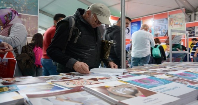 Anadolu Üniversitesi Eskişehir Kitap Fuarı’nda