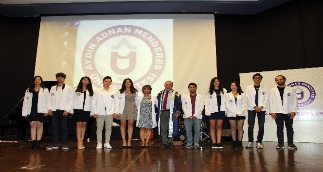 ADÜ Tıp Fakültesi’nde beyaz önlük giyme töreni yapıldı