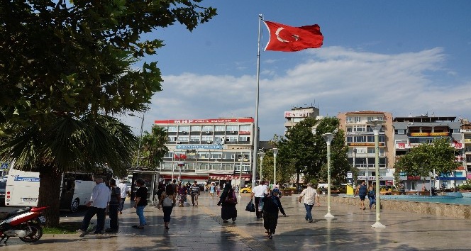 Aydın’da kamuya açık alanlarda toplantı ve yürüyüşler yasaklandı