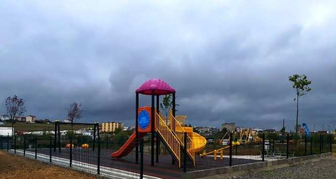 Gebze Belediyesi’nden Kirazpınar’a yeni bir park