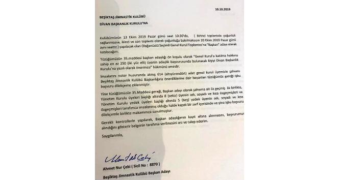 Beşiktaş’ta Ahmet Nur Çebi adaylık için listesini teslim etmek üzere kulübe geldi.